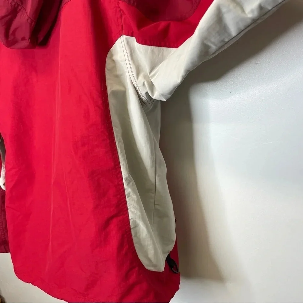 L.L. Bean women’s rain jacket shell lightweight two toned red